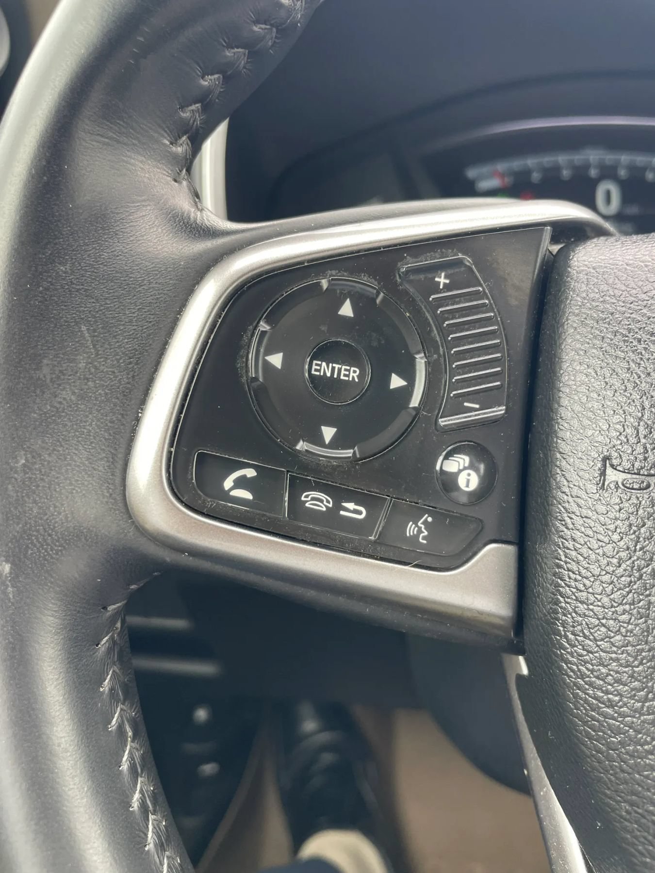 Used 2018 Honda CR-V EX-L image 24