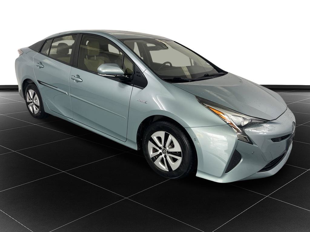 Used 2018 Toyota Prius Two w/ Prius Two Safety Plus Package FWD image 7