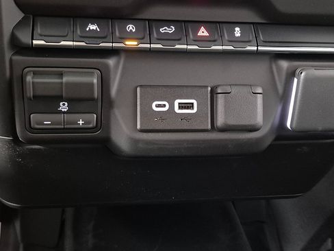 New 2026 Chevrolet Silverado 1500 W/T w/ WT Value Package image 17