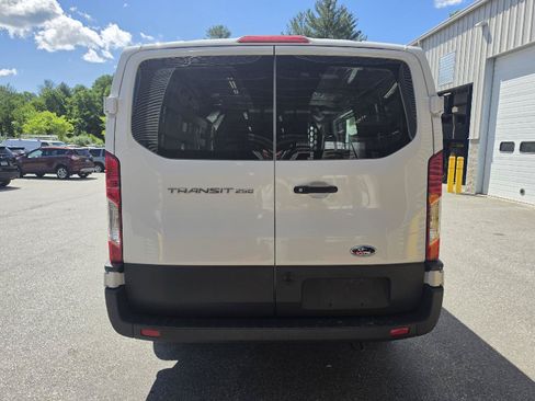 Used 2025 Ford Transit 250 Low Roof w/ Exterior Upgrade Package RWD image 4