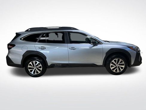 Certified 2024 Subaru Outback Premium AWD/4WD image 9