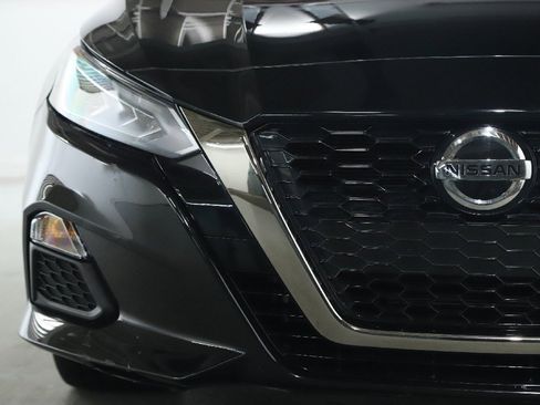 Used 2021 Nissan Altima 2.5 SR image 7