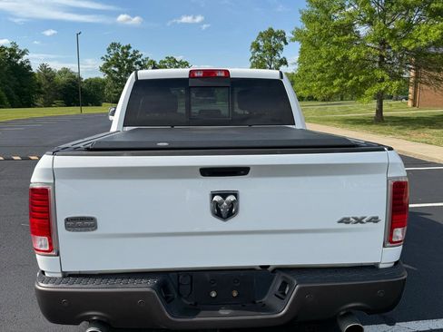Used 2017 RAM 1500 Laramie Longhorn AWD/4WD image 7
