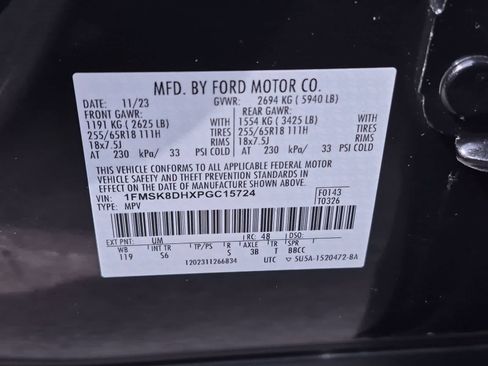 Used 2023 Ford Explorer XLT w/ Equipment Group 202A AWD/4WD image 35