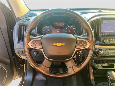 Used 2022 Chevrolet Colorado Z71 w/ Trail Boss Package image 11