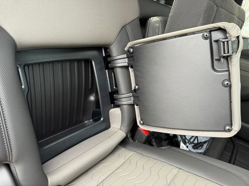 New 2026 Chevrolet Silverado 2500 ZR2 image 44