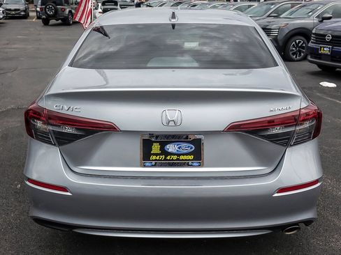 Used 2025 Honda Civic Sport image 6