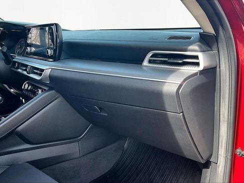 Used 2021 Kia K5 LXS image 17