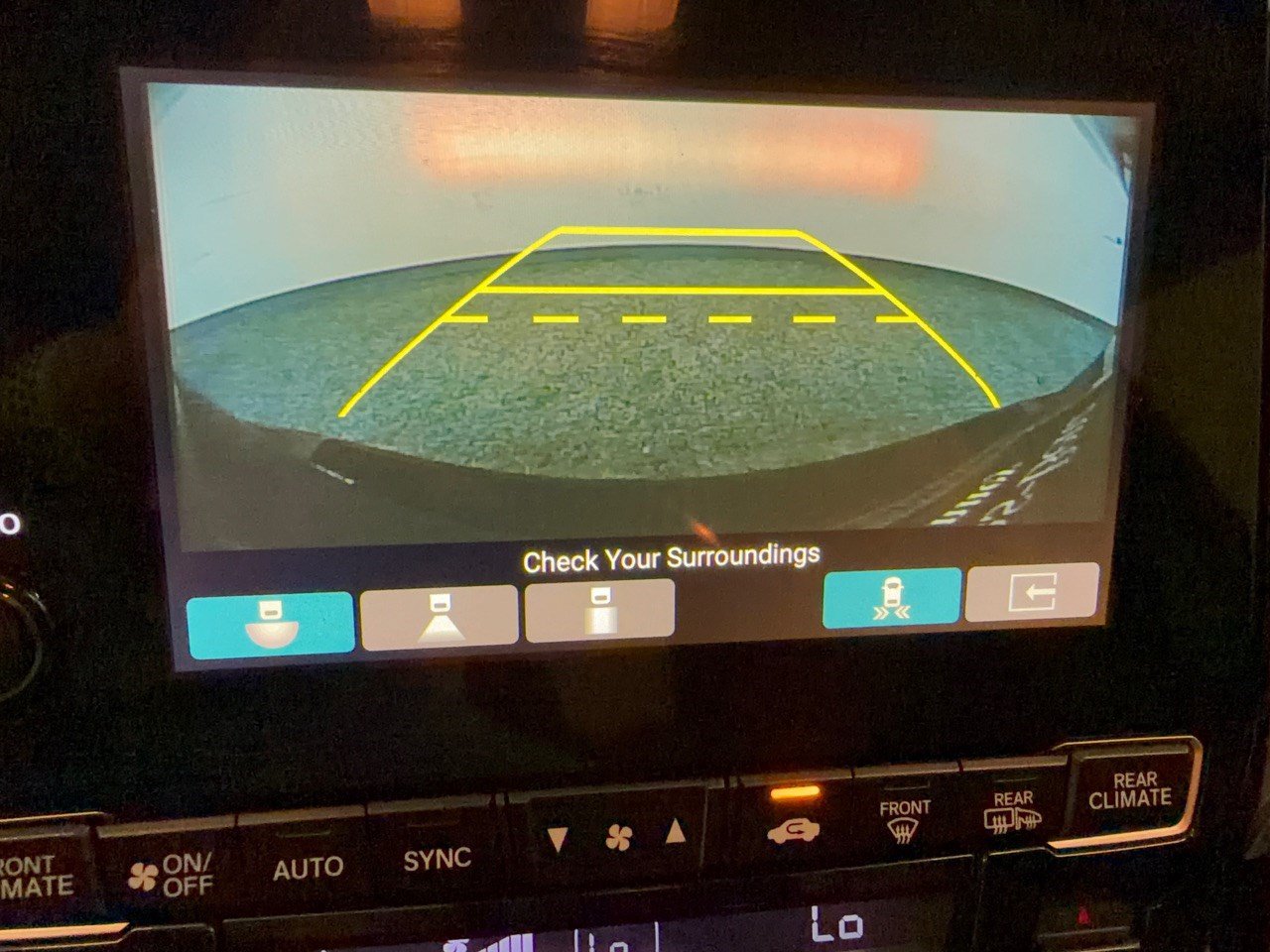 Used 2018 Honda Odyssey Elite image 24