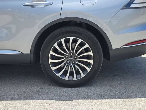 Used 2023 Lincoln Aviator Reserve w/ Equipment Group 201A AWD/4WD image 32