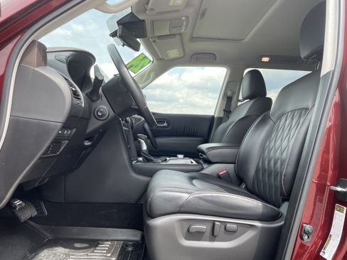 Used 2024 Nissan Armada Platinum w/ Captain's Chairs Package AWD/4WD image 12