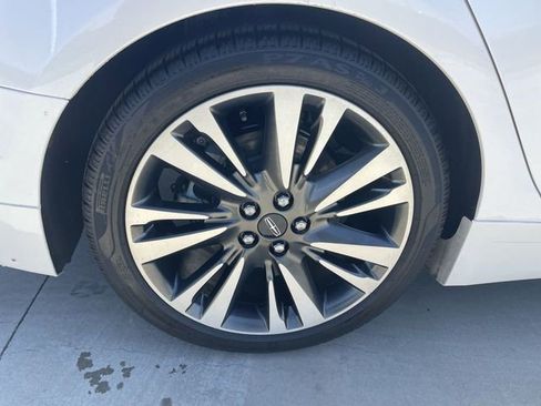 Used 2019 Lincoln MKZ Reserve FWD image 35