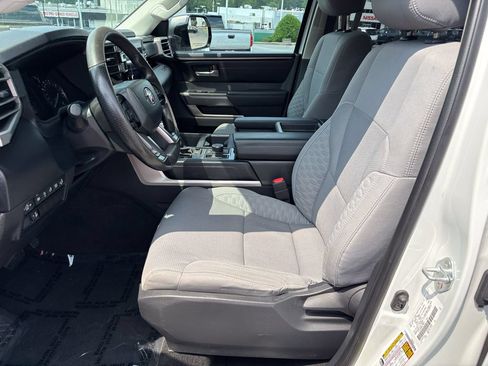 Used 2024 Toyota Tundra SR5 w/ SR5 Convenience Package AWD/4WD image 19