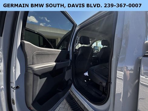 Used 2024 Ford F250 Lariat w/ Sport Appearance Package image 17