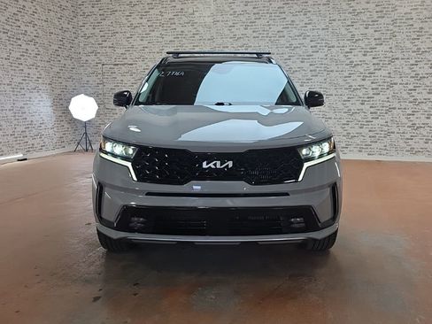 Used 2022 Kia Sorento SX image 3