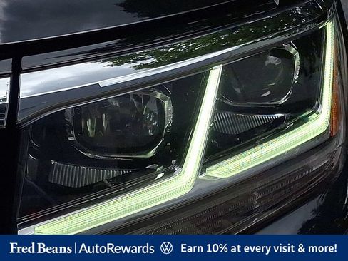 Certified 2022 Volkswagen Atlas Cross Sport SEL AWD/4WD image 13