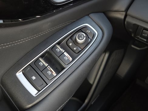 Used 2025 Subaru Outback Touring XT w/ Popular Package #2 image 26