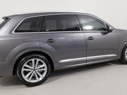 Used 2025 Audi Q7 3.0T Prestige w/ Prestige Package image 10