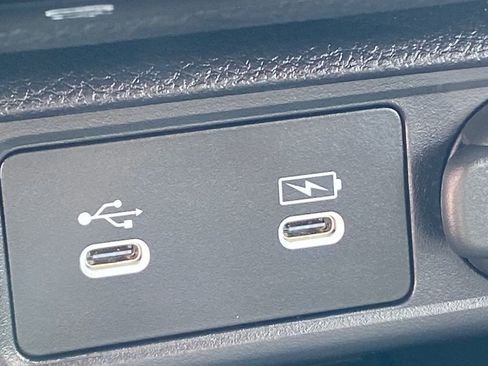 Used 2025 Honda Civic Sport image 39