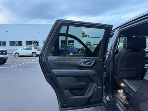 Certified 2024 Chevrolet Tahoe Premier w/ Advanced Technology Package AWD/4WD image 23