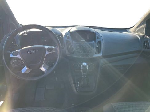 Used 2018 Ford Transit Connect XL image 8