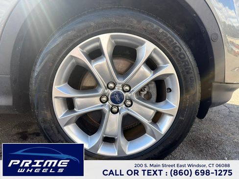 Used 2014 Ford Escape Titanium w/ Equipment Group 401A AWD/4WD image 26