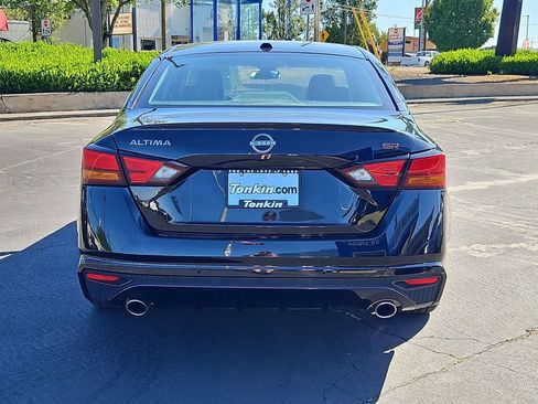 Used 2024 Nissan Altima 2.5 SR FWD image 5