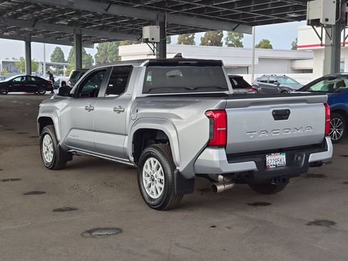 Used 2026 Toyota Tacoma SR5 RWD image 6