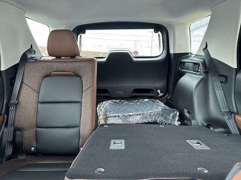 New 2026 Ford Bronco Sport Outer Banks w/ Outer Banks Tech Package+ image 5