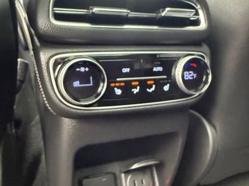 Used 2023 Genesis GV80 2.5T w/ Prestige 20" Package image 48