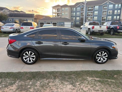 Certified 2024 Honda Civic LX image 9
