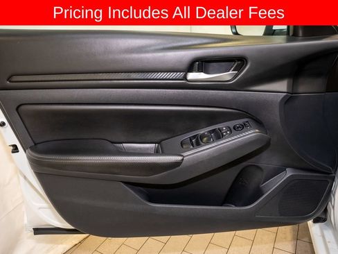 Certified 2025 Nissan Altima 2.5 SV w/ SV Special Edition Package FWD image 12