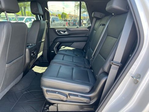 Used 2021 Chevrolet Tahoe LT w/ LT Signature Package AWD/4WD image 27