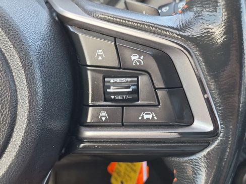 Used 2019 Subaru Crosstrek 2.0i Premium w/ Eyesight System AWD/4WD image 18
