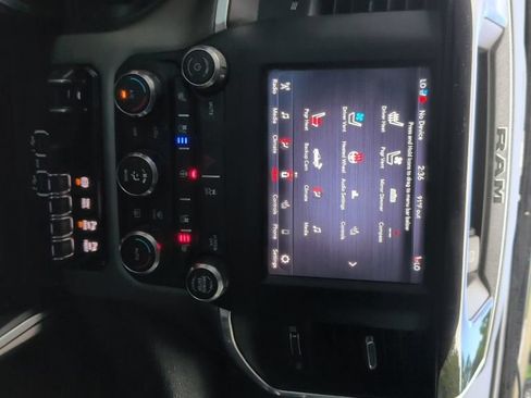 Used 2021 RAM 2500 Laramie w/ Night Edition AWD/4WD image 18