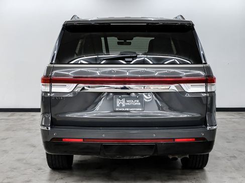 Used 2022 Lincoln Navigator Black Label image 11