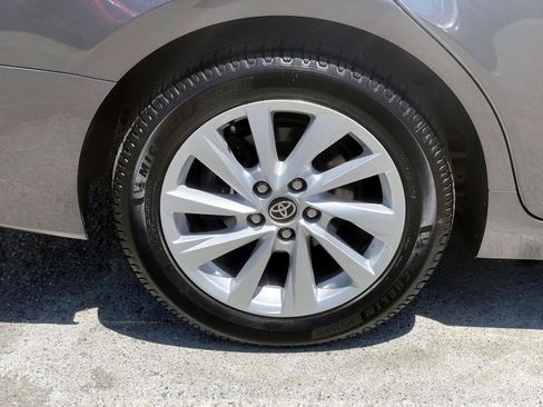 Used 2022 Toyota Camry LE AWD/4WD image 6
