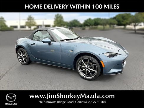 Used 2017 MAZDA MX-5 Miata Grand Touring image 1