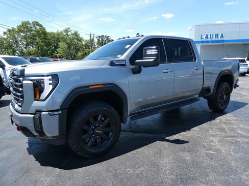 Certified 2024 GMC Sierra 2500 AT4 w/ AT4 Premium Plus Package AWD/4WD image 9