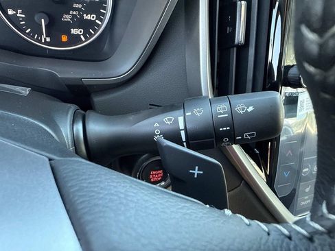 New 2026 Subaru Ascent Limited image 38