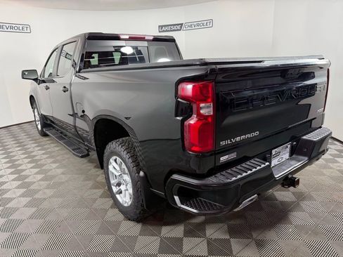 Used 2023 Chevrolet Silverado 1500 RST w/ Convenience Package II AWD/4WD image 4