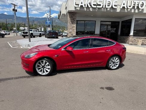 Used 2020 Tesla Model 3 Standard Range Plus RWD image 3