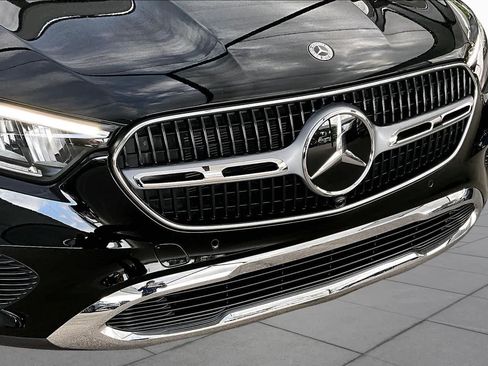 Certified 2025 Mercedes-Benz GLC 350e 4MATIC image 30