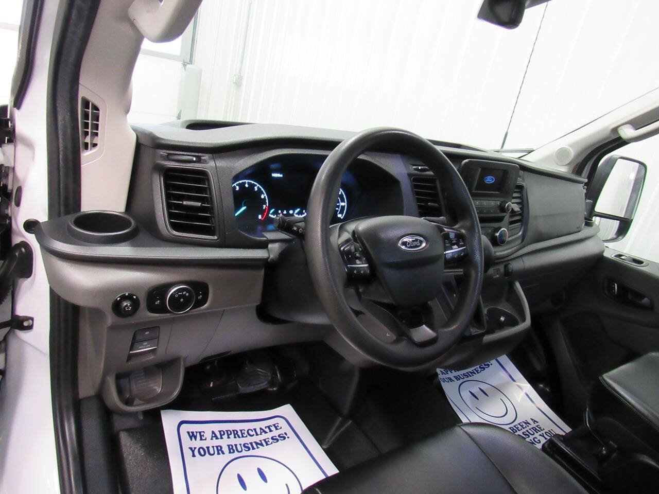 Used 2023 Ford Transit 250 Medium Roof AWD image 33