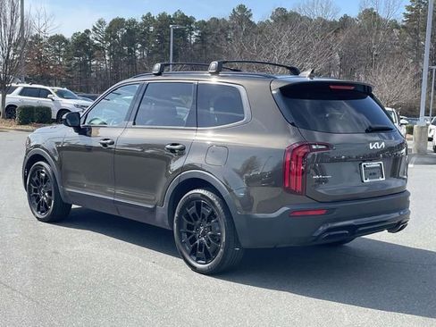 Certified 2022 Kia Telluride SX w/ SX Prestige Package image 11