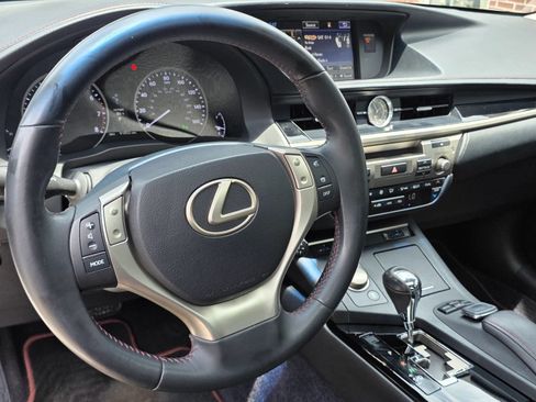 Used 2015 Lexus ES 350 FWD image 10