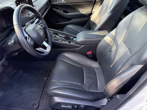 Used 2023 Honda Accord Touring image 19