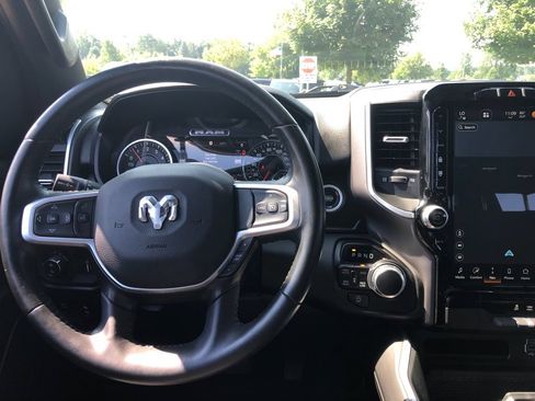 Used 2023 RAM 1500 Big Horn AWD/4WD image 33