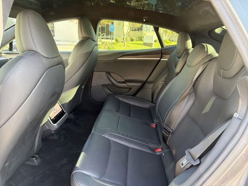 Used 2021 Tesla Model S Plaid image 29