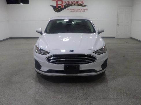 Used 2020 Ford Fusion SE FWD image 6